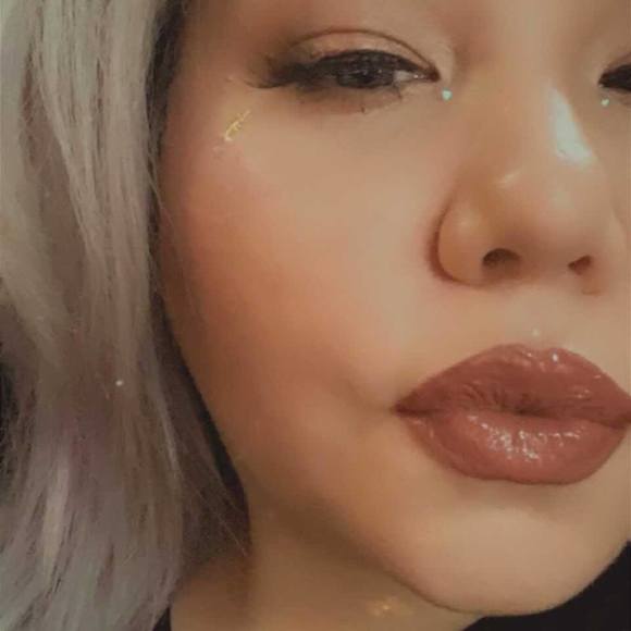 Profile Picture of Raquel Kotatis (@raquelxp) on Poshmark
