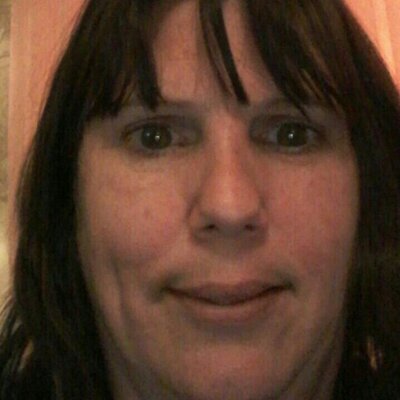 Profile Picture of Helen Powell (@helenpowell1968) on Twitter