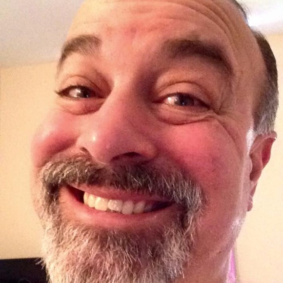 Profile Picture of Chris Comeau (@chrisacomeau) on Poshmark