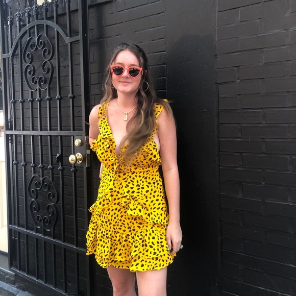 Profile Picture of Julianna Morgan (@jewelsy14) on Poshmark