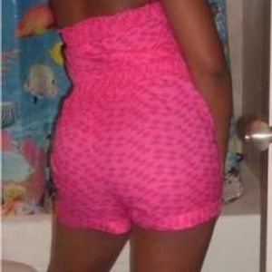 Profile Picture of Nivea Bryant (@nivea_2_thick) on Myspace