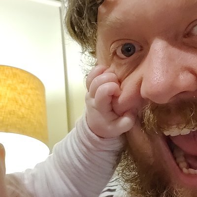 Profile Picture of Richard Jingle Bells Hanrahan (@TheHitch) on Twitter