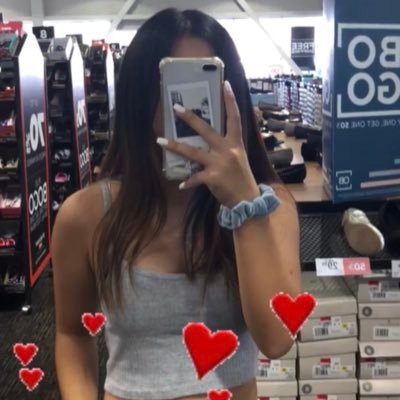 Profile Picture of Eunice Shin (@euniiceshinn) on Twitter