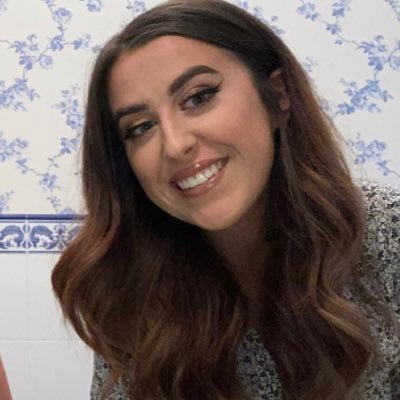 Profile Picture of Lee (@LeahRyan101) on Twitter
