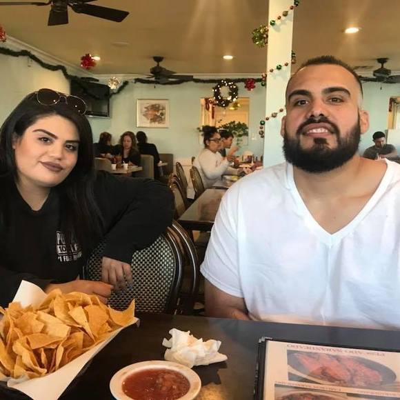 Profile Picture of Joel Paz (@mrphoto13) on Poshmark