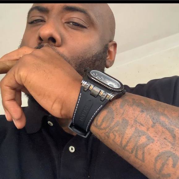 Profile Picture of Joseph Ervin (@ervin2011) on Poshmark