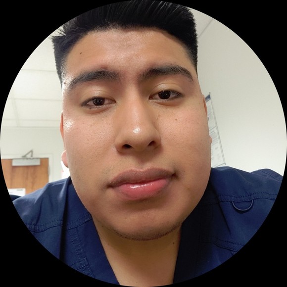 Profile Picture of Oscar Alvarez (@alvmg3592) on Poshmark