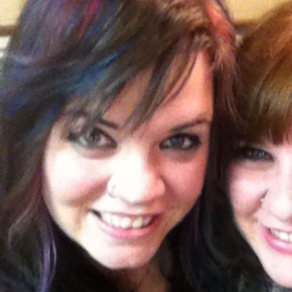 Profile Picture of Hiliary Smith (@hiliarysmith) on Poshmark