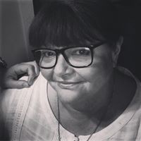 Profile Picture of Tracey Simons (@tracey-simons-9) on Quora