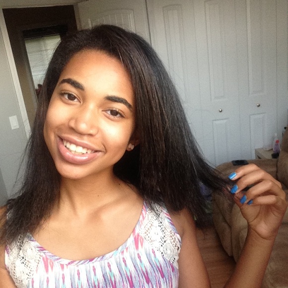 Profile Picture of Krista Blakely (@chosekay) on Poshmark