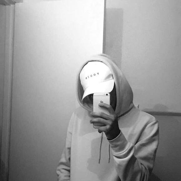 Profile Picture of Dilan Mata (@dilanpapito) on Poshmark