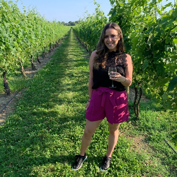 Profile Picture of Jillian Speranza (@jillsperanza) on Poshmark