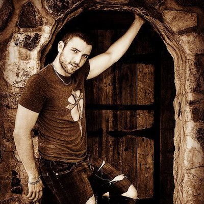 Profile Picture of Nick Levasseur (@inconick1) on Twitter