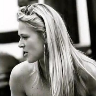 Profile Picture of Joanne Handley (@Jo_Handley) on Twitter