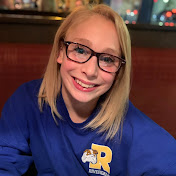 Profile Picture of Sophia Pashow (@SophiaPashowOfficial) on Youtube