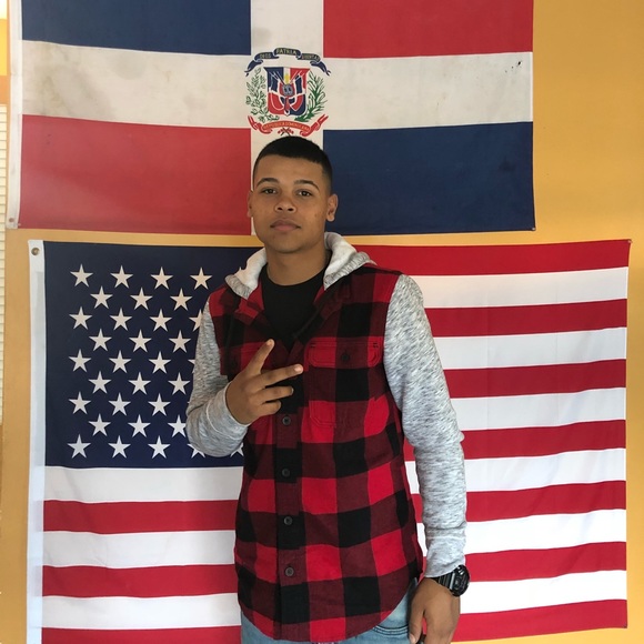 Profile Picture of Raymond Ferrer (@usarmyray) on Poshmark