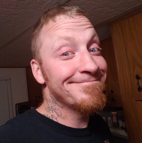 Profile Picture of James Hogan (@hollywood7781) on Poshmark