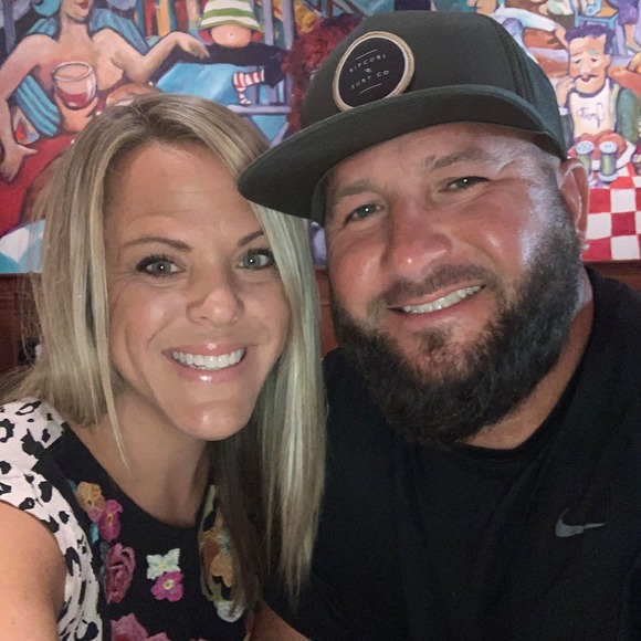 Profile Picture of Chris Theriot (@ctheriot19) on Poshmark