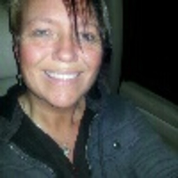Profile Picture of Danielle Holstine (@rockerchick13) on Poshmark