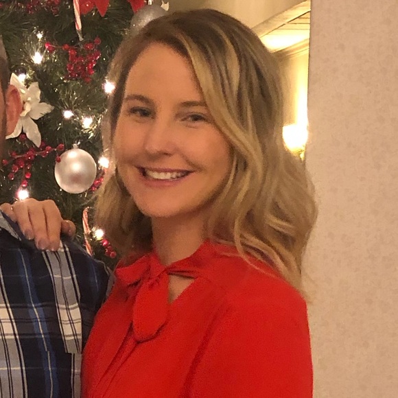 Profile Picture of Casey Krell (@casey_krell) on Poshmark