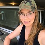 Profile Picture of Melanie Paradis (@melanie_paradis) on Instagram