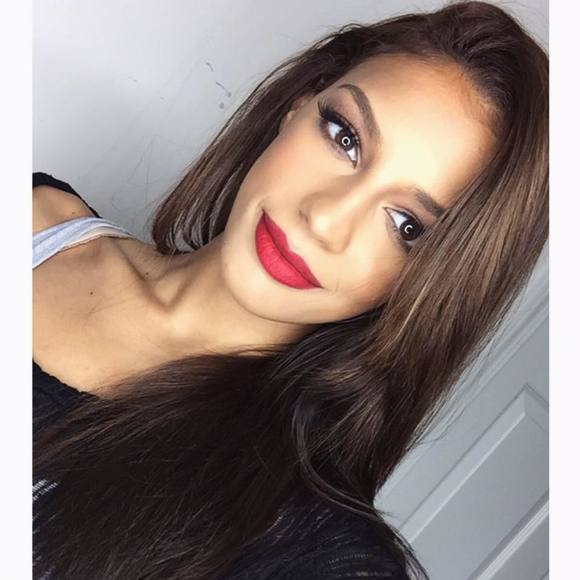 Profile Picture of Hillary Cuiellette (@hillaryrori) on Poshmark