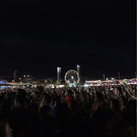 Profile Picture of Hudson Huckfeldt (@descimusic) on Poshmark