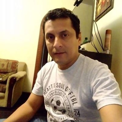 Profile Picture of Dino Velez (@dveleze) on Twitter