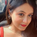 Profile Picture of Akanksha Maroria (@_moon_._gla.de_) on Instagram