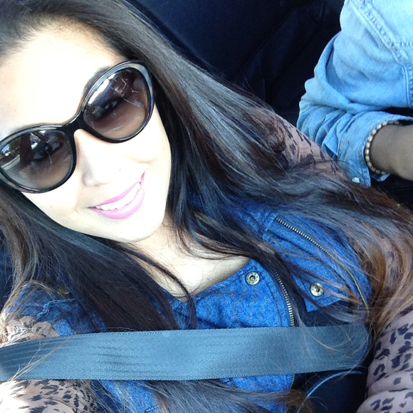 Profile Picture of Paula Sandoval (@pawlahhh) on Poshmark