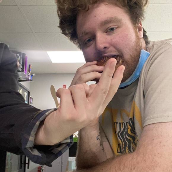 Profile Picture of Justin Harmon (@justinharmon) on Poshmark