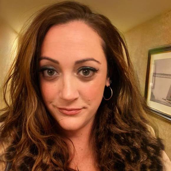 Profile Picture of Christie Brawley (@christiebrawley) on Poshmark