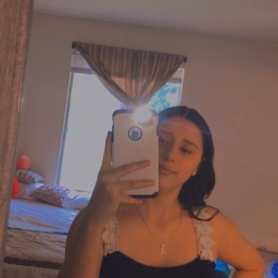 Profile Picture of Ashly Alvarez (@Ashlyal58354898) on Twitter