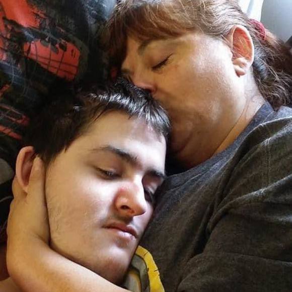 Profile Picture of Linda Yaughn (@lindayaughn1966) on Poshmark