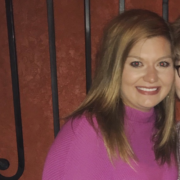 Profile Picture of Sarah kate Coday (@skcoday) on Poshmark