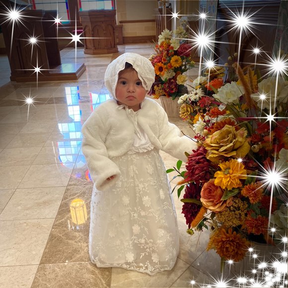 Profile Picture of Mirian Isabella (@miisabell) on Poshmark