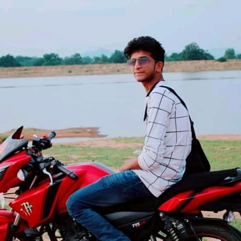 Profile Picture of Dheeraj Gupta (@dheerajguota2) on Tiktok