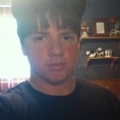 Profile Picture of Jeremy Donovan (@ArianaGrandeNo1) on Twitter