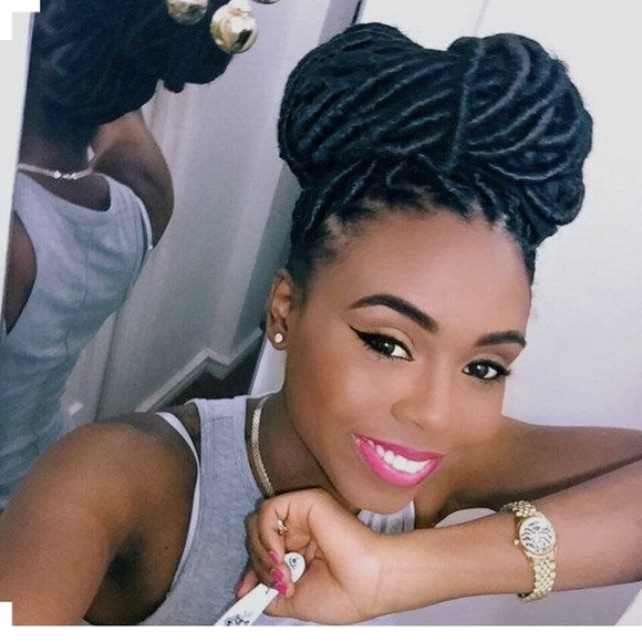 Profile Picture of Daphetersie Alcius (@alcius17) on Poshmark