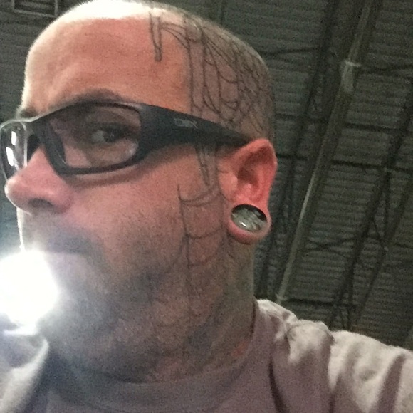 Profile Picture of Mark Grettenberger (@mgrettenberger) on Poshmark