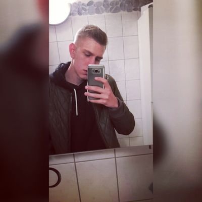 Profile Picture of Marcel Berg (@MarcelxBarry) on Twitter