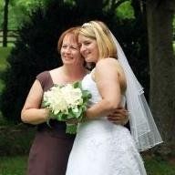 Profile Picture of Lisa Hickerson (@centerbug) on Pinterest