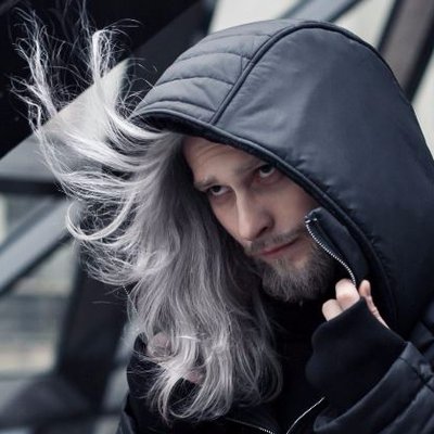 Profile Picture of Richard Din (@RichardDinDon) on Twitter