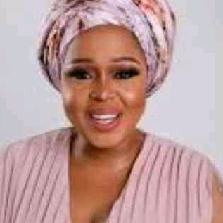 Profile Picture of Dr Winnie mahsaba (@drwinniemashaba5) on Tiktok