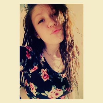 Profile Picture of Sierra Cramer (@CramerSierra) on Twitter