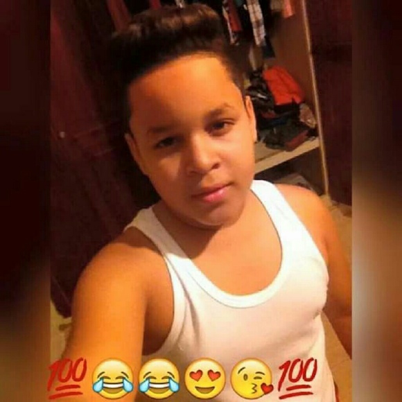 Profile Picture of Gary Felix (@gary2519) on Poshmark