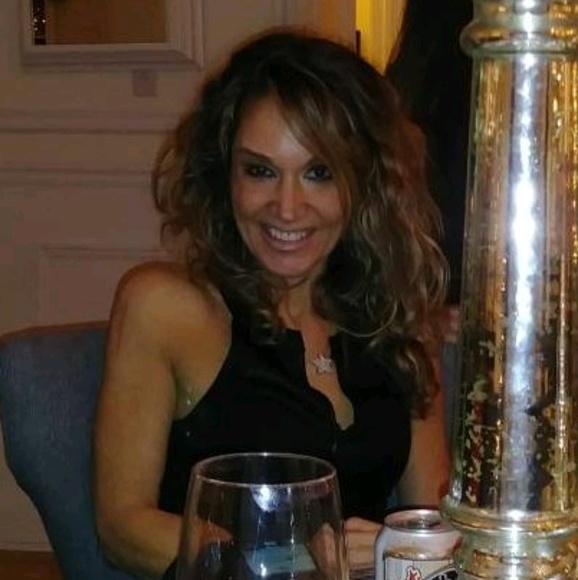 Profile Picture of Christina Aivazoglou (@c_aivazoglou) on Poshmark