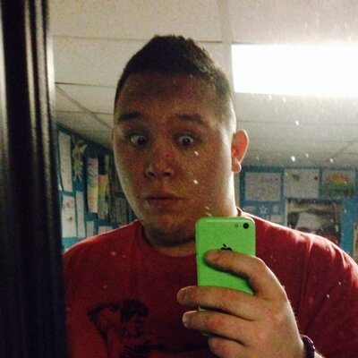 Profile Picture of Andrew Trayer (@Aht9Trayer) on Twitter