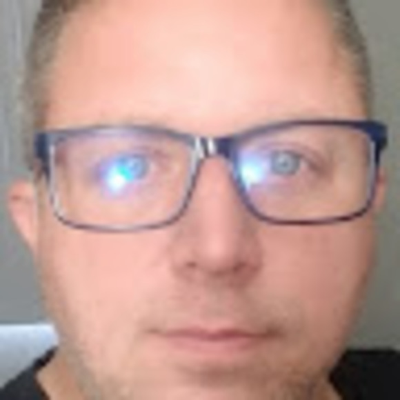 Profile Picture of Christopher Bonaccorsi (@cmbzr1) on Poshmark