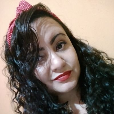 Profile Picture of Silvia Silva 🌵 🌵 🌵 🌵 (@silsilvaprof) on Twitter